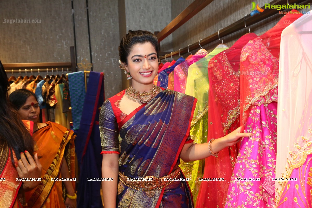 Rashmika Mandanna inaugurates Mugdha Store, Jubilee Hills, Hyderabad