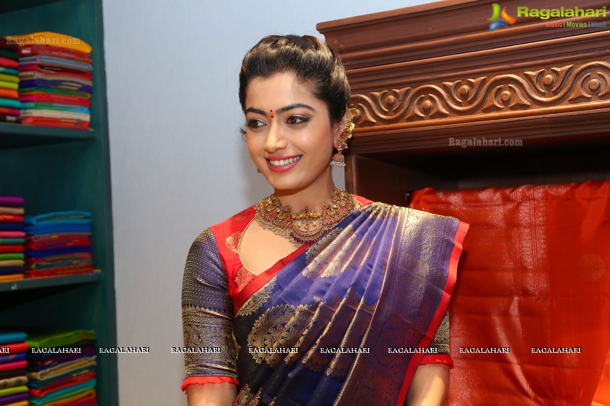 Rashmika Mandanna inaugurates Mugdha Store, Jubilee Hills, Hyderabad