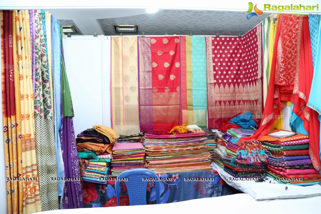 Silk and Cotton Expo Launch at TTD Kalyana Mandapam, Himayathnagar, Hyderabad