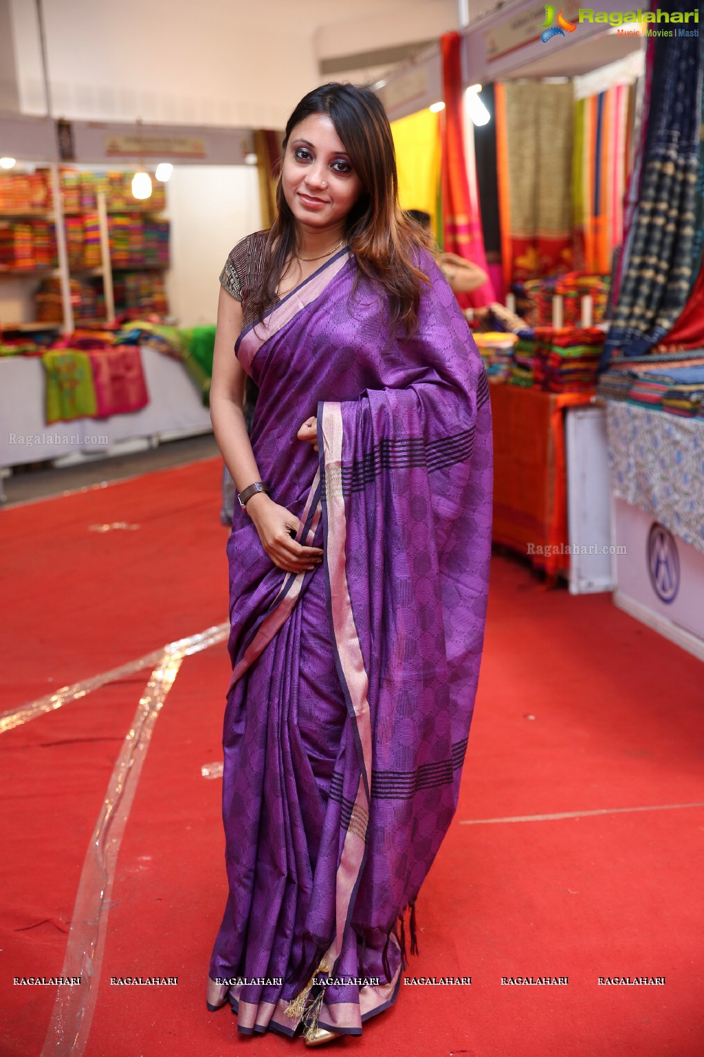 Priyanka Sharma inaugurates Silk India Expo at Shilpakala Vedika