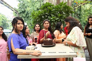 Swetha Srinivas Birthday Party at Farzi Cafe