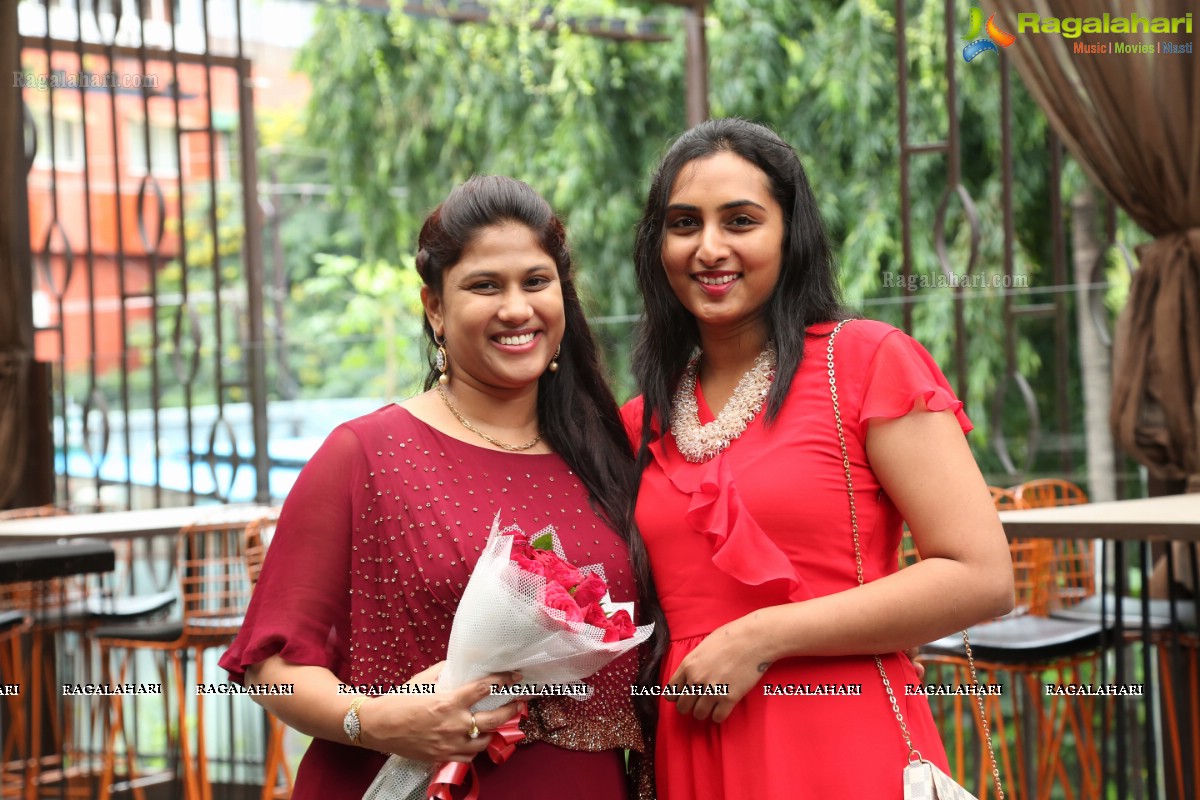 Swetha Srinivas Birthday Party at Farzi Cafe