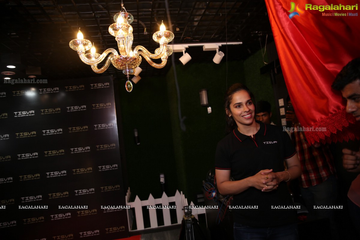 Saina Nehwal launches Tisva Autumn Collection of Luminaries at Tisva Lighting Studio