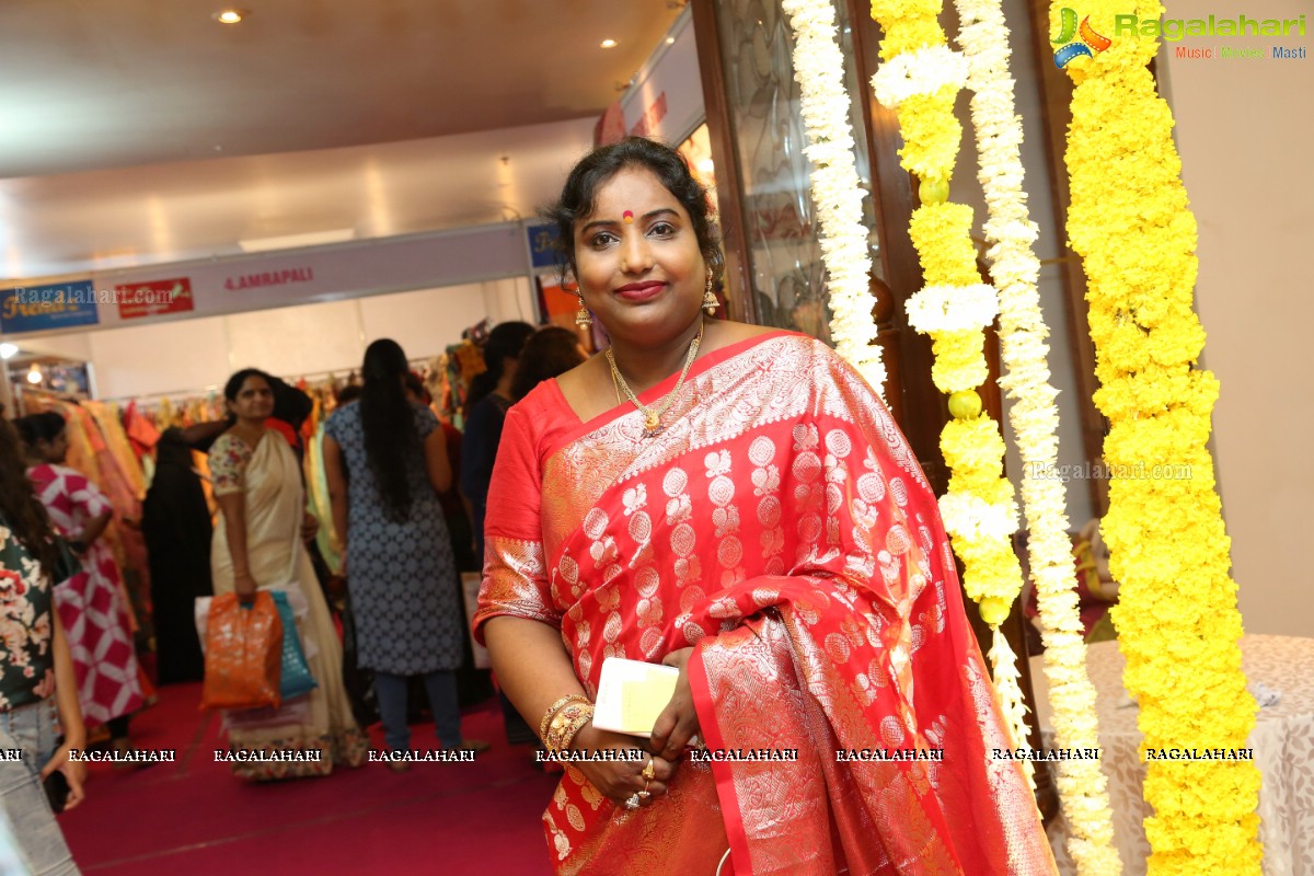 Launch of Trendz Exhibition by Shubhangi Pant and Priya Chowdary at Taj Krishna, Hyderabad