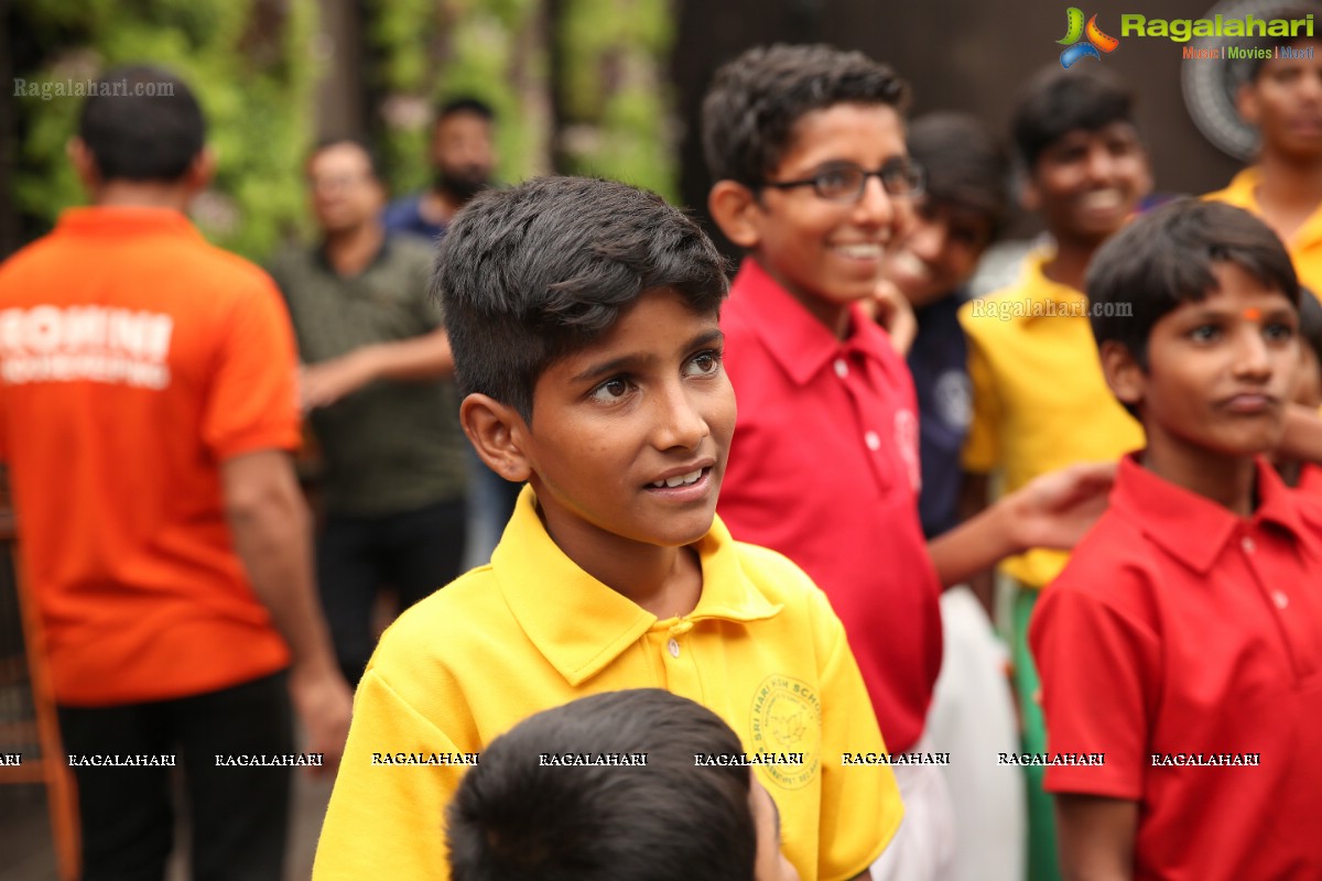 Vijay Deverakonda at Independence Day Celebrations with Kids from Valmiki Foundation at Farzi Cafe