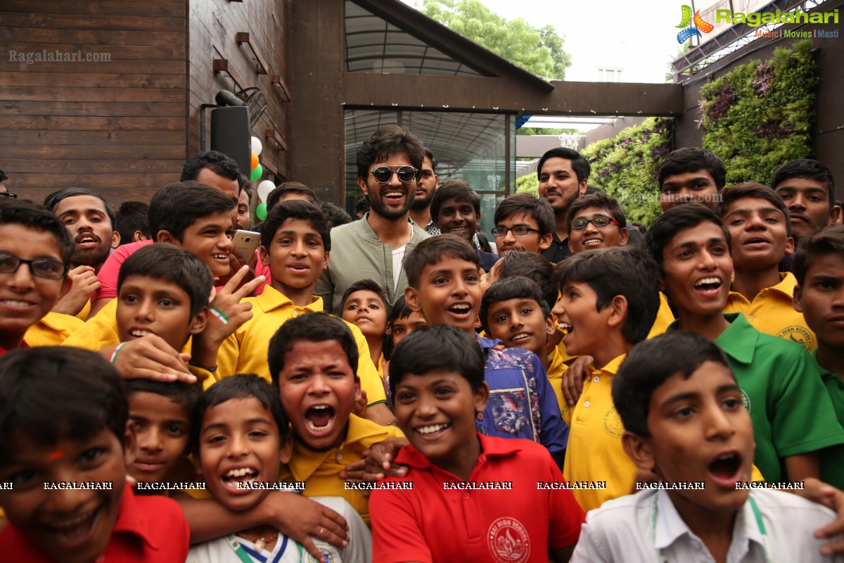 Vijay Deverakonda at Independence Day Celebrations with Kids from Valmiki Foundation at Farzi Cafe