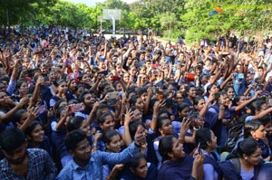 Evaru Team at Vizag College & Radio Mirchi