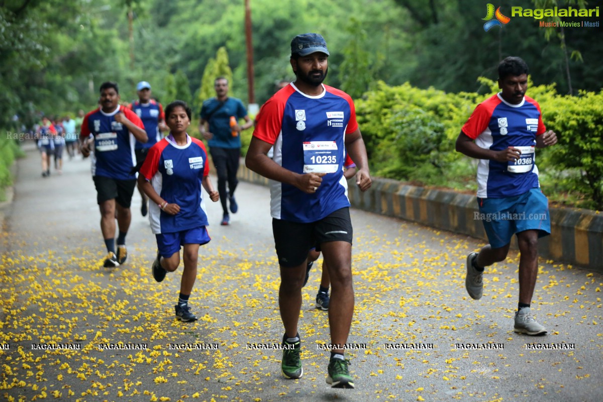 Bala Vikasa 10K Run Promoting Women's Leadership at University of Hyderabad