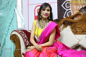 Chandana Brothers Launches New Collections at Ameerpet