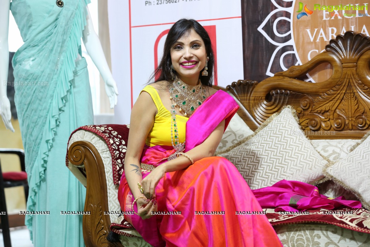 Chandana Brothers Launches New Collections at Ameerpet