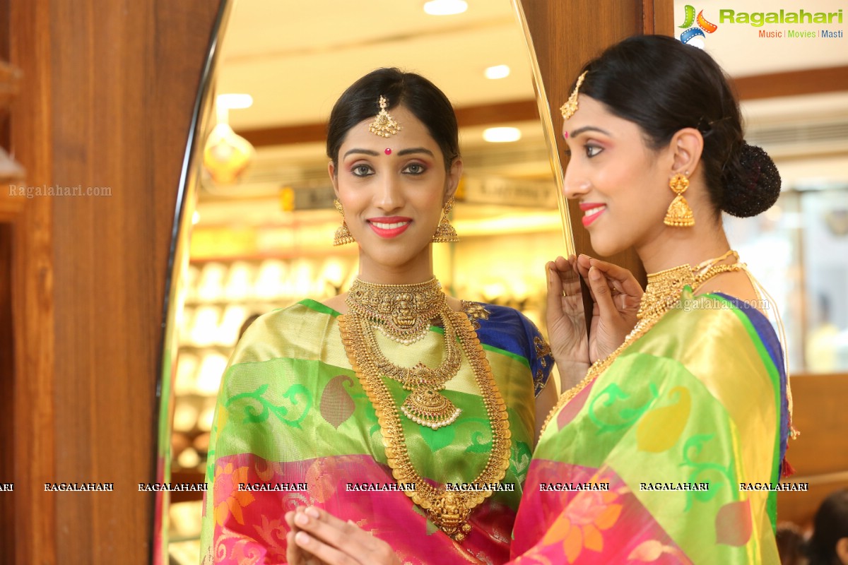 Chandana Brothers Launches New Collections at Ameerpet