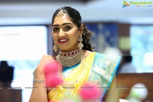 Chandana Brothers Launches New Collections at Ameerpet