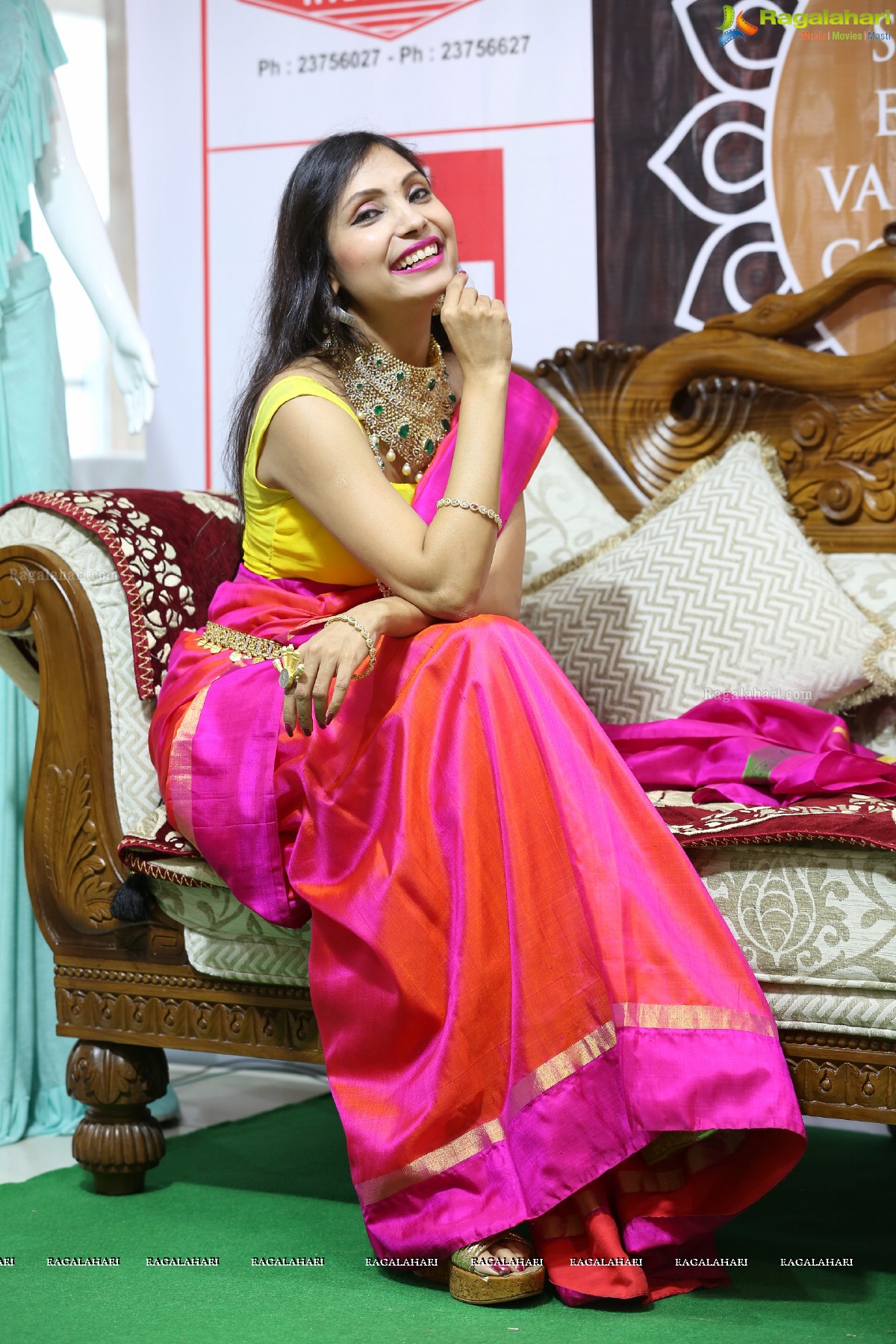 Chandana Brothers Launches New Collections at Ameerpet