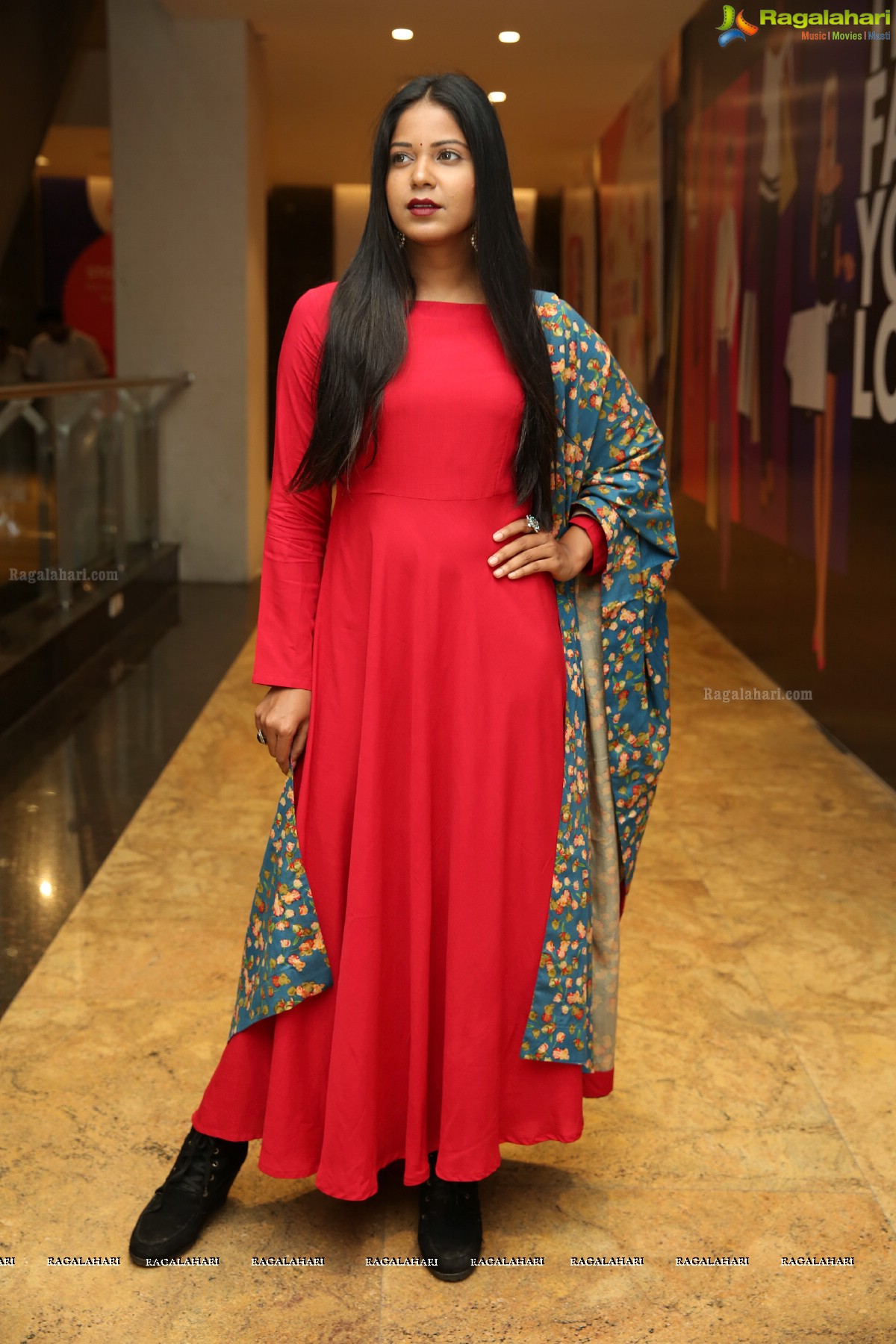 Dhaaga Trends Launch & Fashion Show at Manjeera Mall