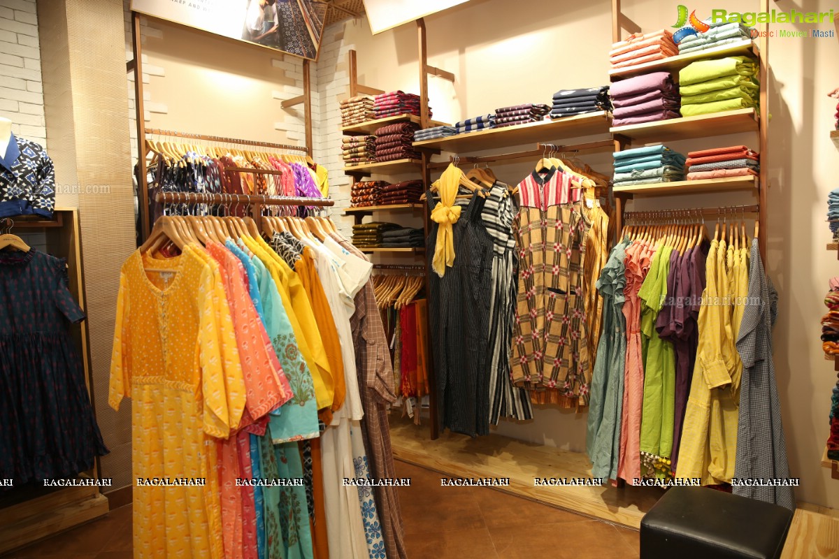 Earthica - Indian Handloom Collection Launch