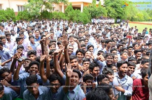 Evaru Team at Sri Chaitanya Junior College, Vizag