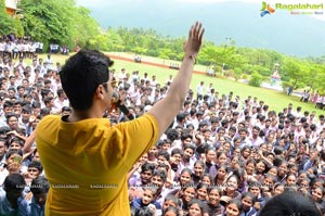 Evaru Team at Sri Chaitanya Junior College, Vizag