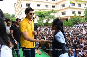 Evaru Team at Sri Chaitanya Junior College, Vizag