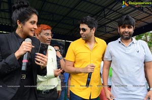 Evaru Team at Sri Chaitanya Junior College, Vizag