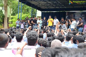 Evaru Team at Sri Chaitanya Junior College, Vizag