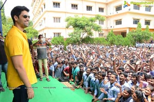 Evaru Team at Sri Chaitanya Junior College, Vizag