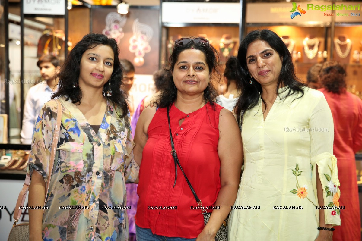 FICCI FLO StyleTatva Exhibition Begins at HITEX