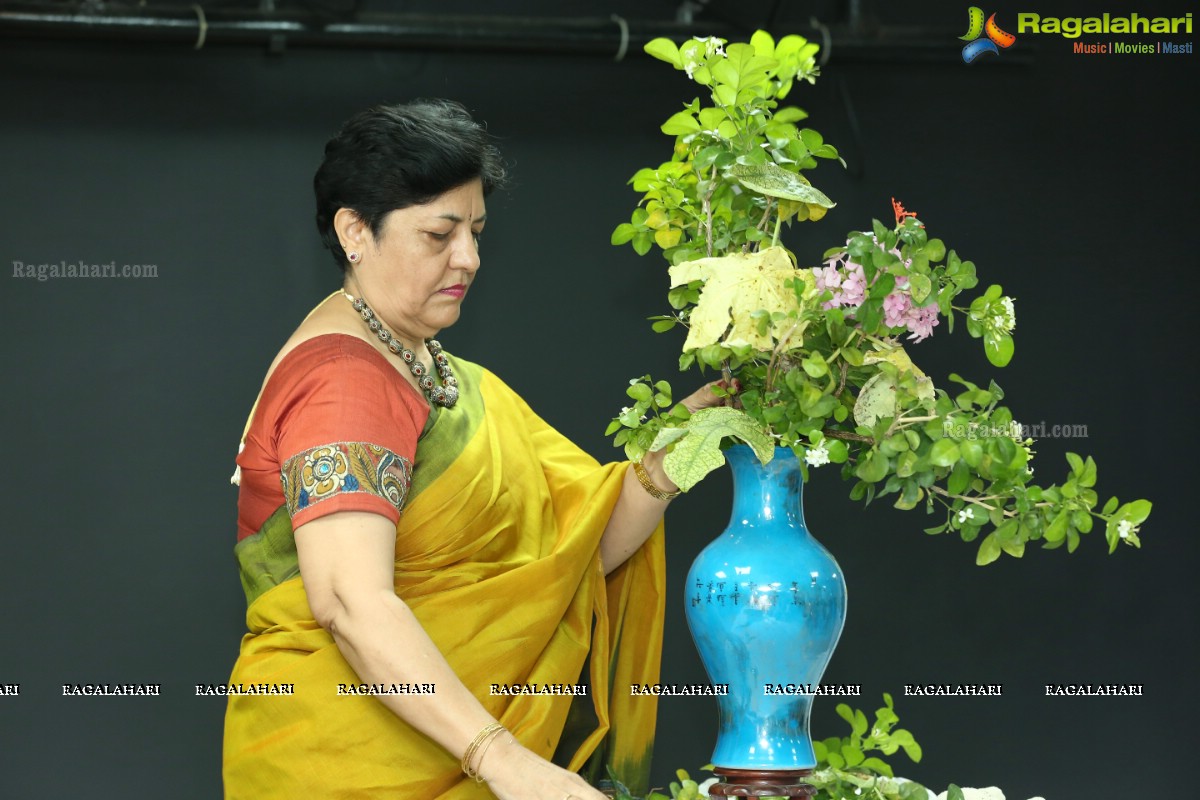 Ikebana Demonstration by Hyderabad Chapter of Ohara School of Ikebana