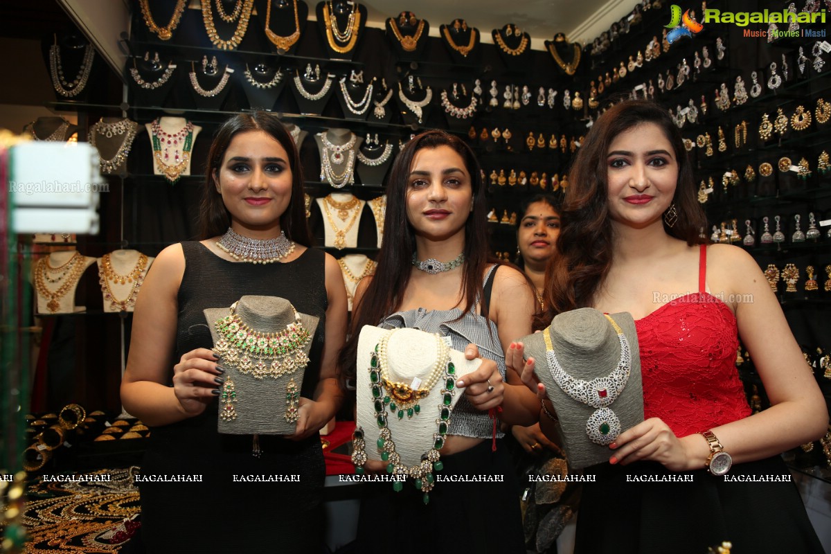 Jhalak Lifestyle & Fashion Exhibition Sizzles in Hyderabad at Taj Krishna 