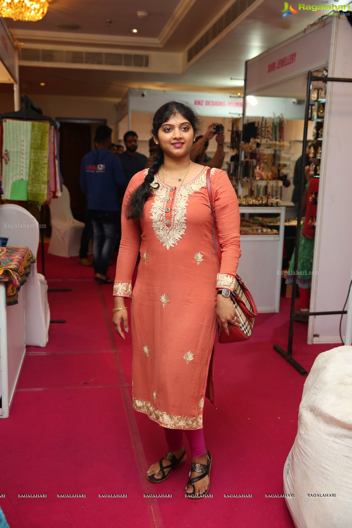 Jhalak Lifestyle & Fashion Exhibition Sizzles in Hyderabad at Taj Krishna 