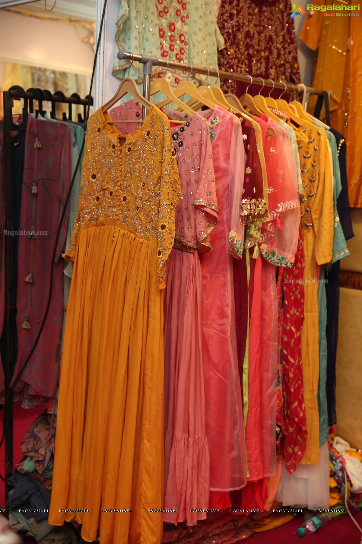 Jhalak Lifestyle & Fashion Exhibition Sizzles in Hyderabad at Taj Krishna 