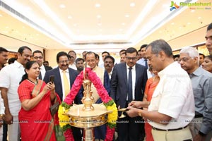 Joyalukkas Opens its New Showroom