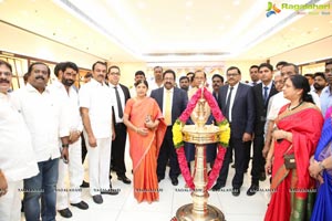 Joyalukkas Opens its New Showroom