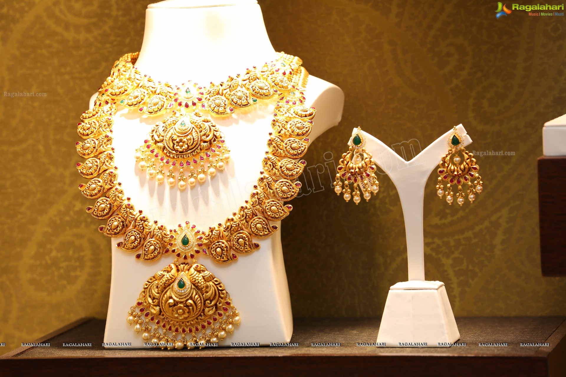 Joyalukkas New Collection Showcase at Dilsikhnagar Showroom