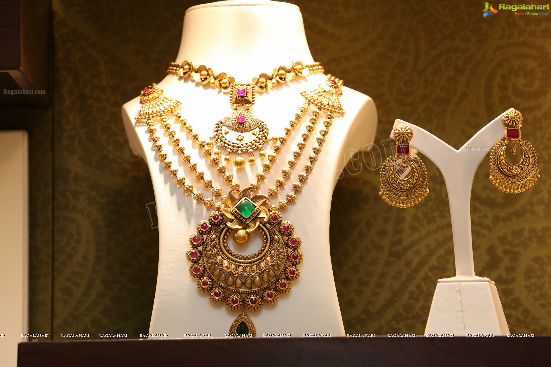 Joyalukkas New Collection Showcase at Dilsikhnagar Showroom