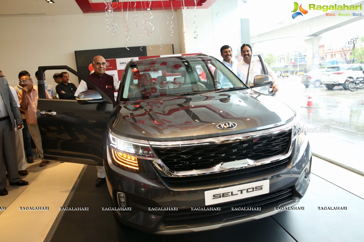 KIA Unveils KIA Seltos at Vihaan Auto, Kukatpally