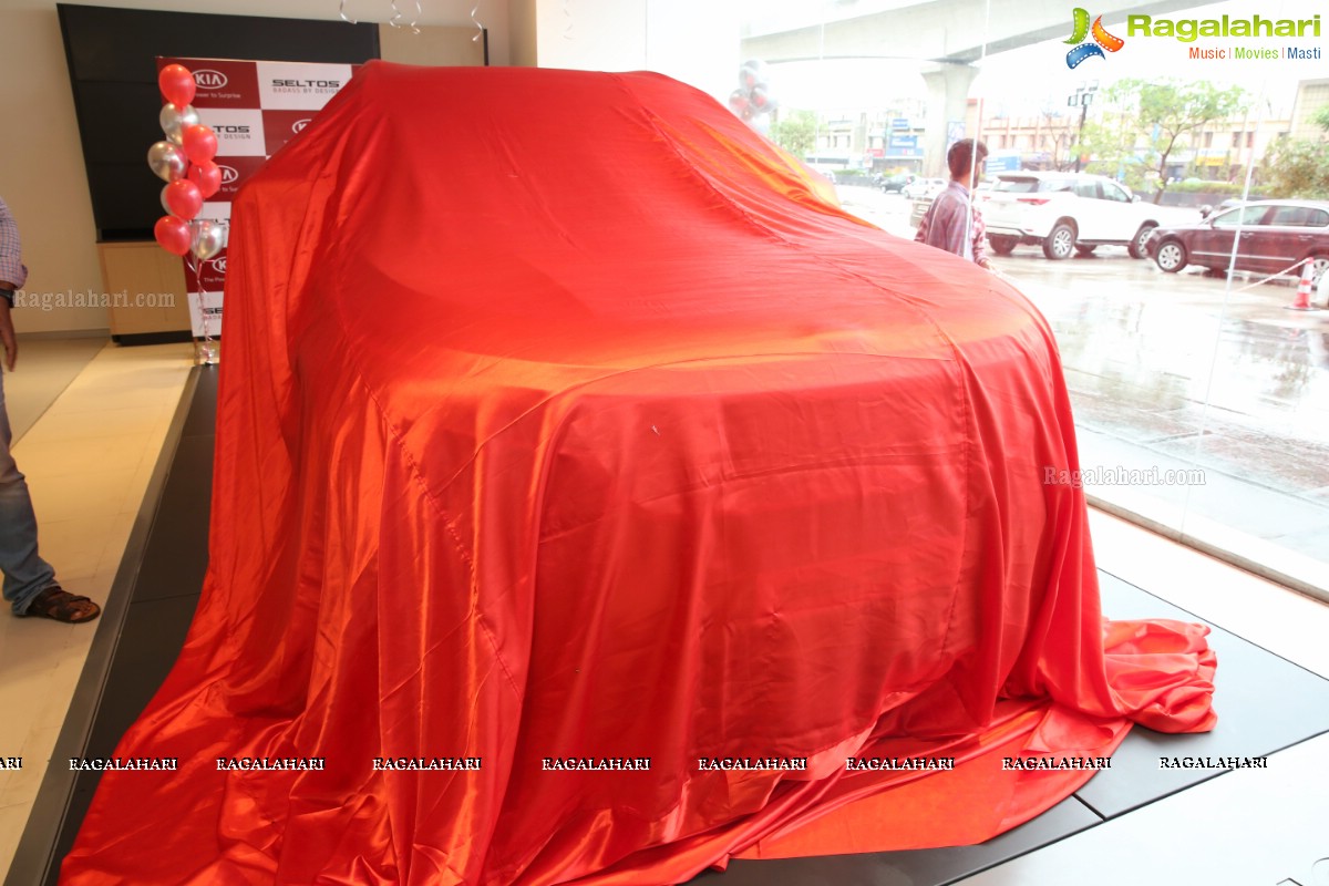 KIA Unveils KIA Seltos at Vihaan Auto, Kukatpally