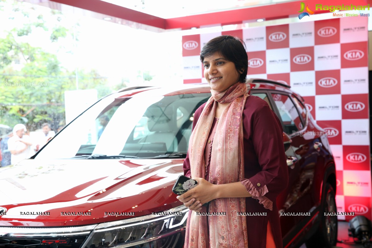 Kia Seltos Unveiled at Automotive Kia, Hyderabad