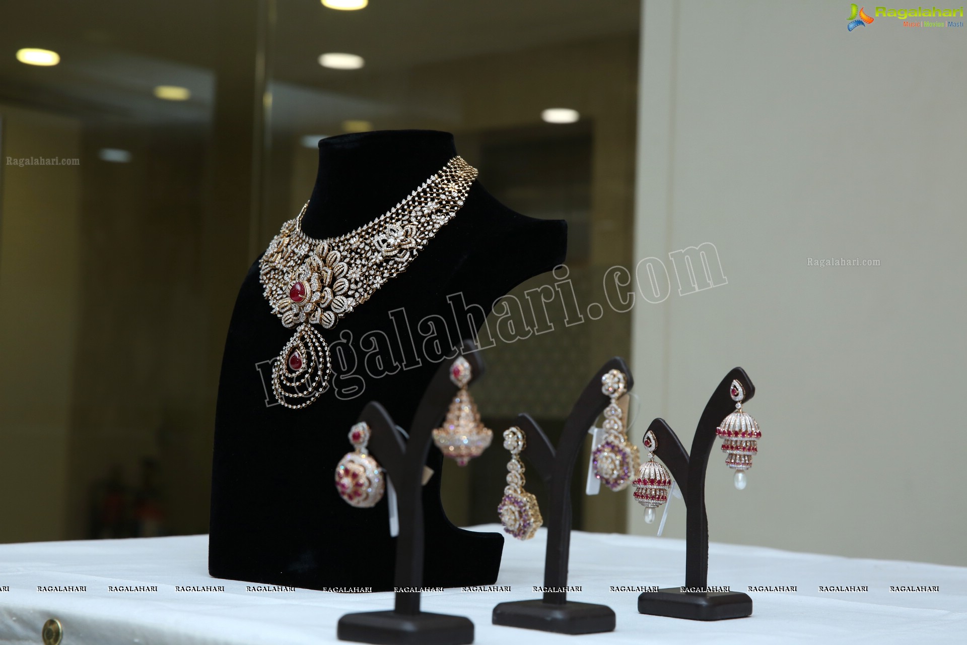 Kirtilals Bridal collection ‘Sindooram’ Display at Somajiguda, Hyderabad