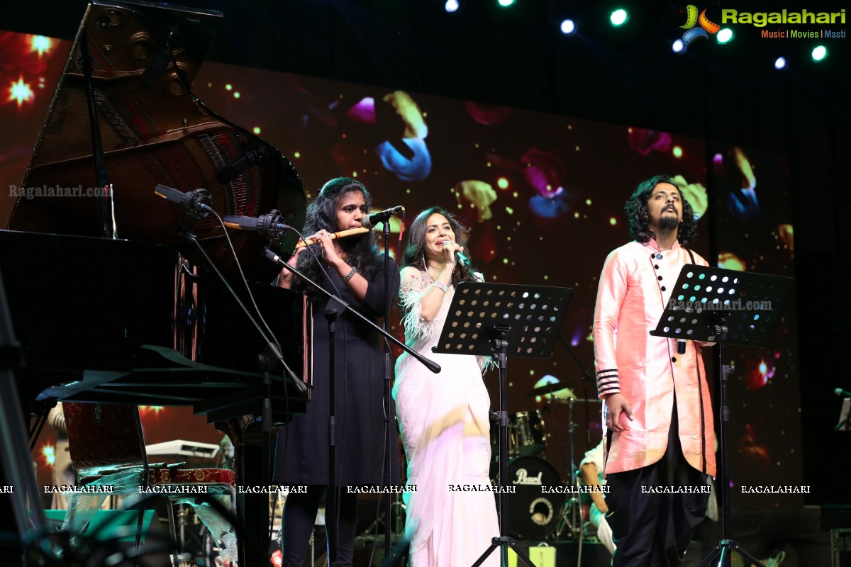 Melodious Moments with Sunitha Live Concert