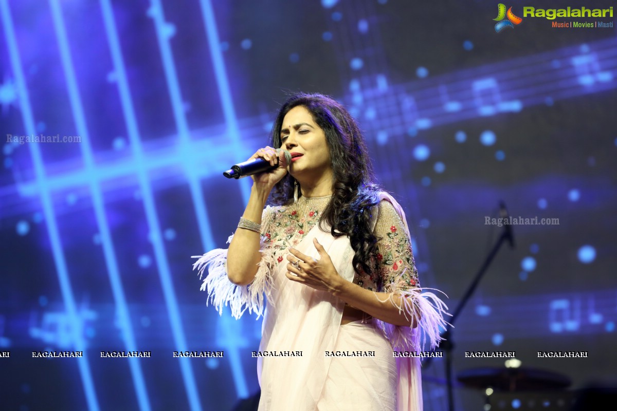 Melodious Moments with Sunitha Live Concert