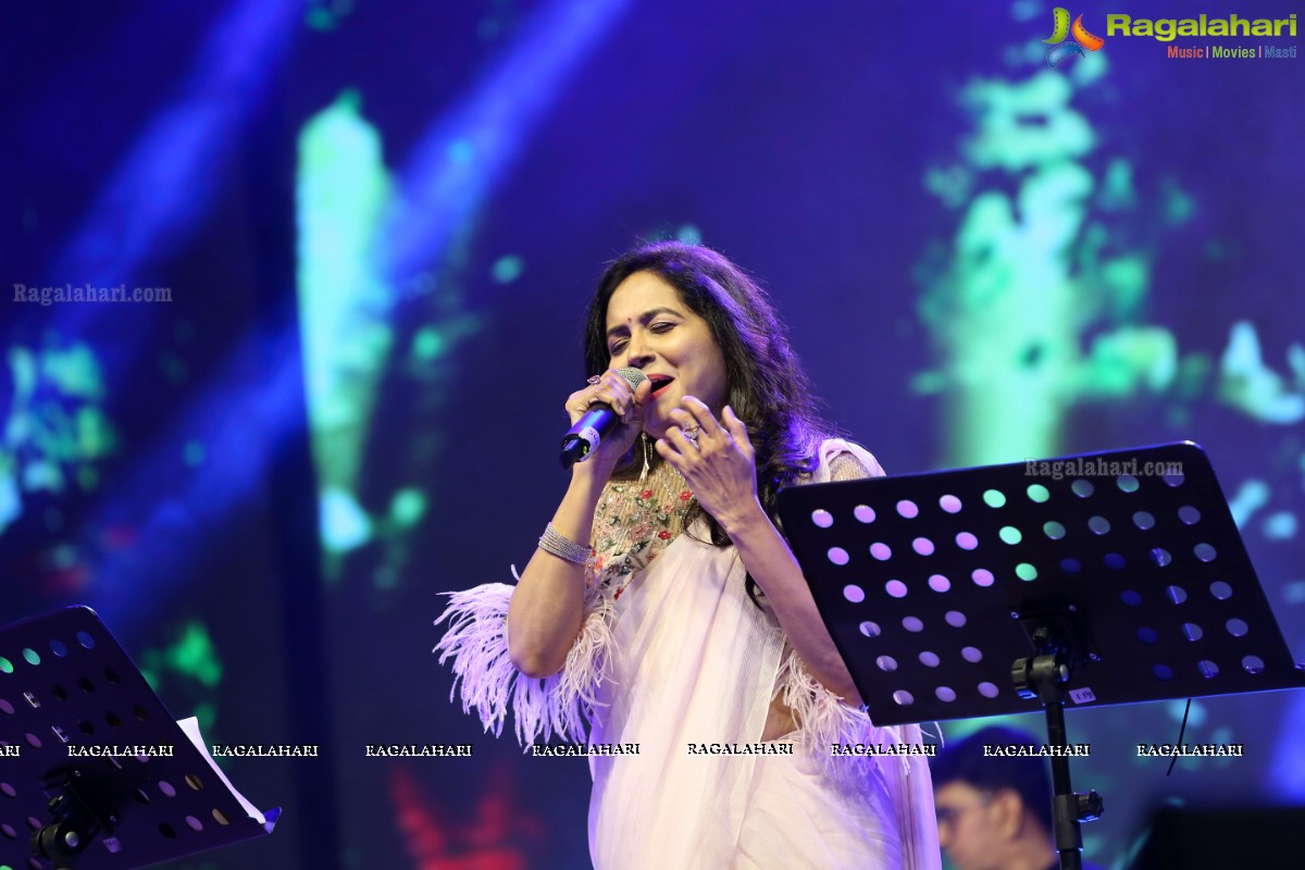 Melodious Moments with Sunitha Live Concert