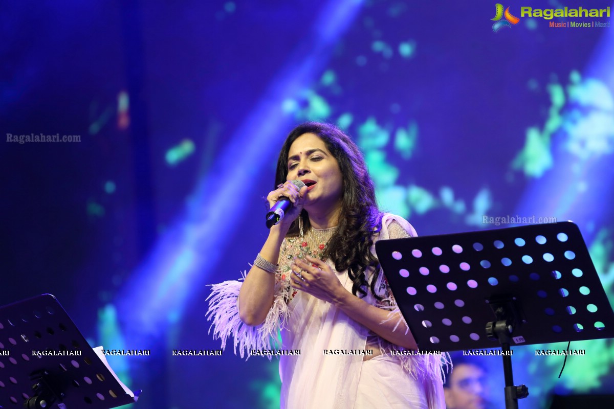 Melodious Moments with Sunitha Live Concert