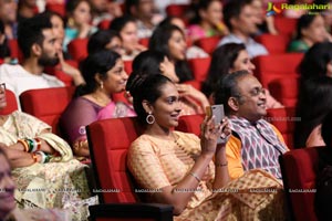 Melodious Moments with Sunitha Live Concert