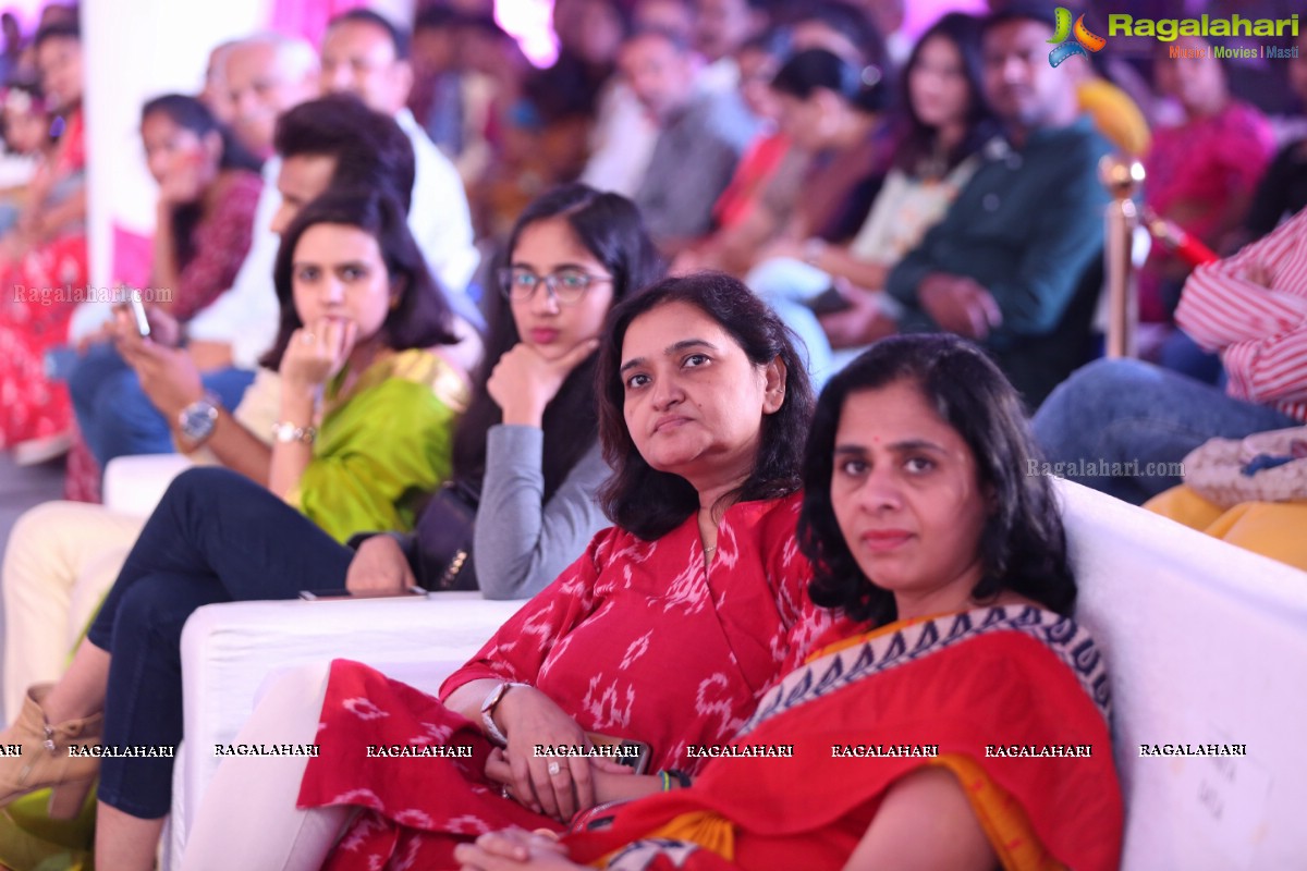 National Handloom Day 2019 By Govt. of Telangana at the State Gallery of Art