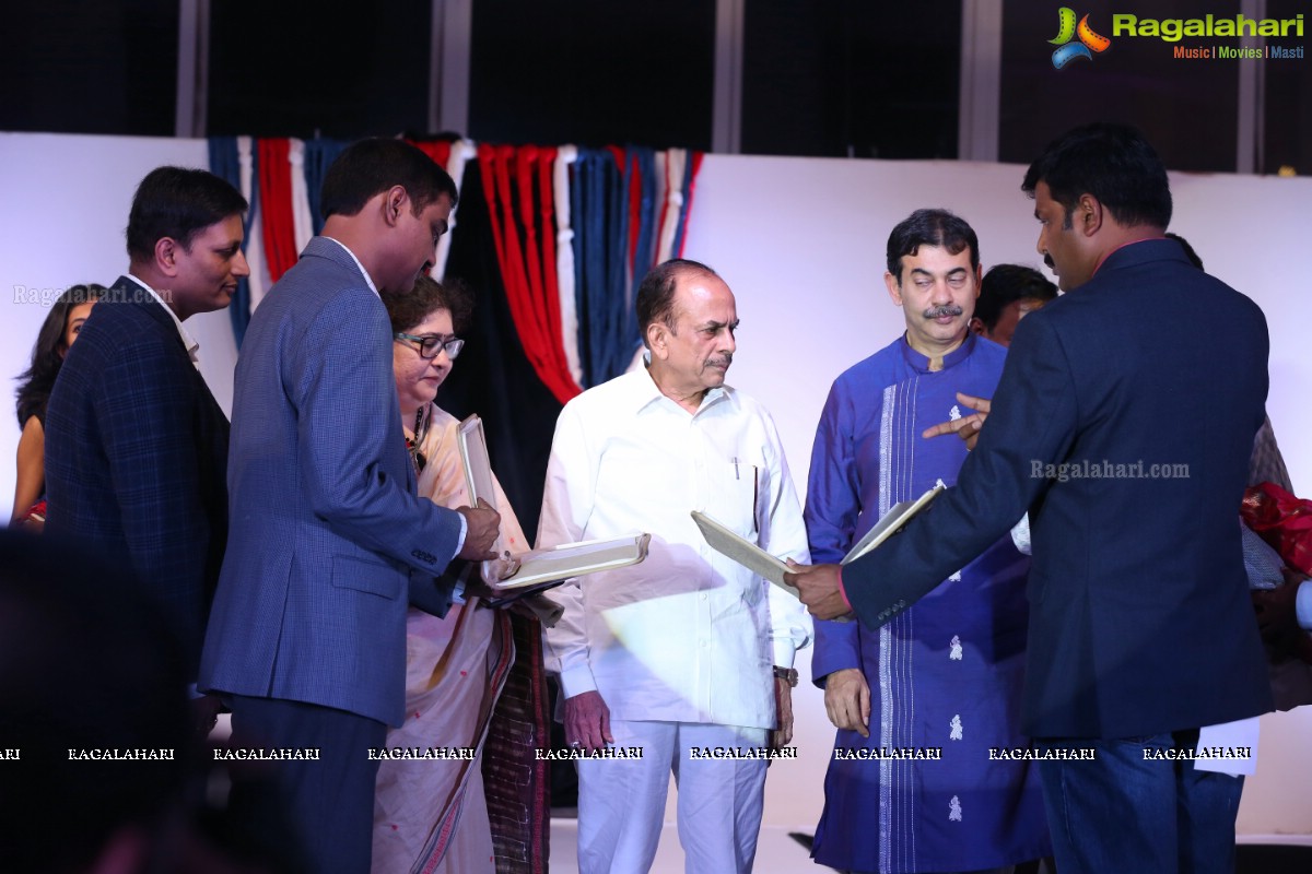 National Handloom Day 2019 By Govt. of Telangana at the State Gallery of Art