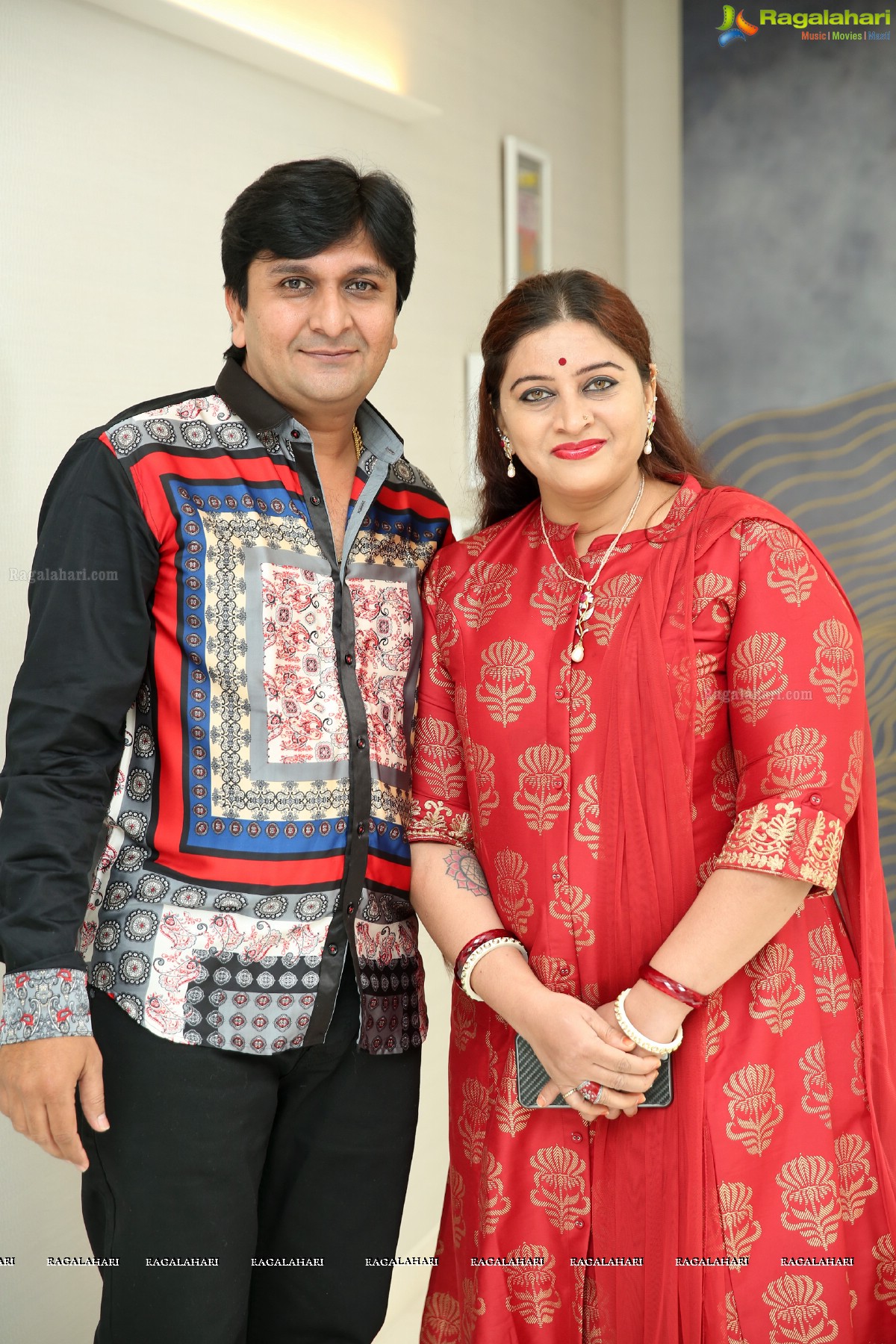 Niroop Reddy Nallari-Rupana Hosts Lunch Party at Their New Home