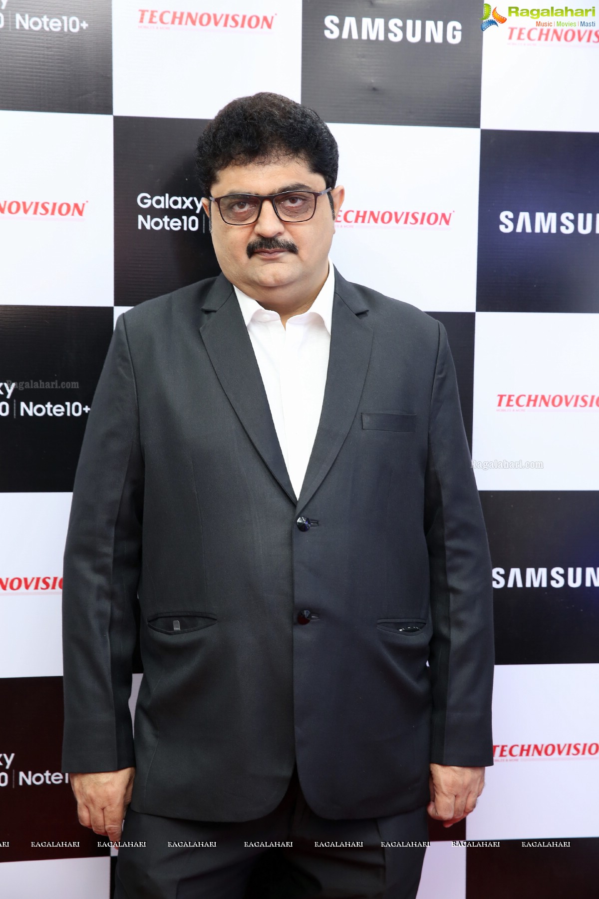 Samsung Galaxy Note 10 Launch at Technovision Mobile Store by Hebah Patel