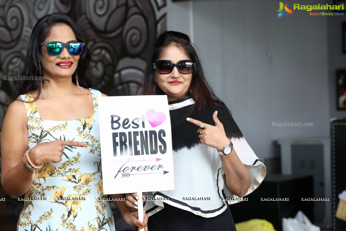 Phankar Innovative Mind Presents 'Dostana' Friendship Day Celebration at 36 Downtown Brew Pub