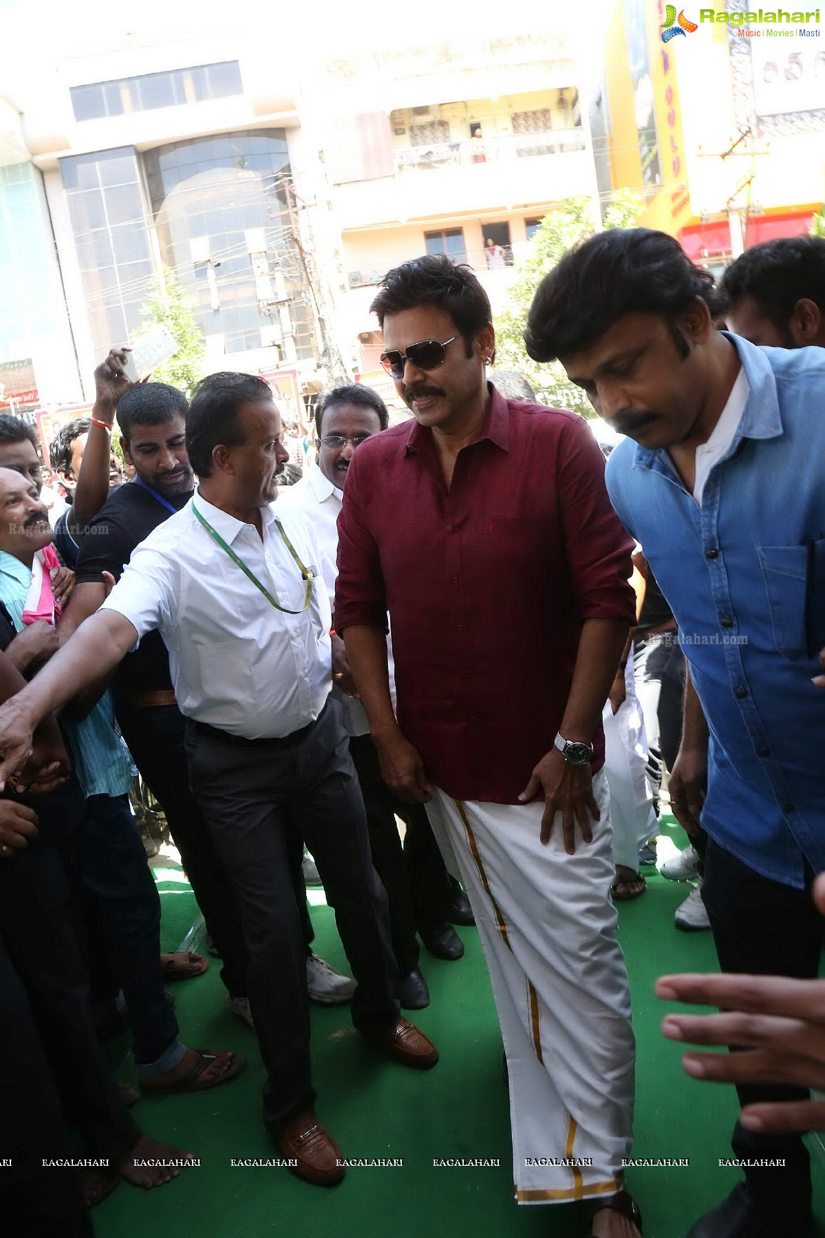 RamRaj Cotton Showroom Launch By Venkatesh Daggubati in Nellore