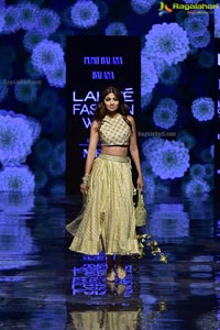 Showstoppers From the Lakme Fashion Week 2019